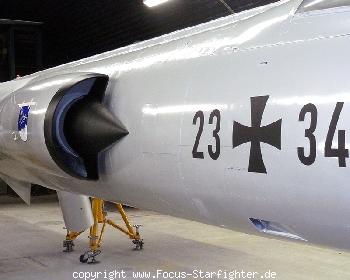 z045.jpg