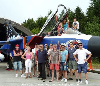 z010.jpg